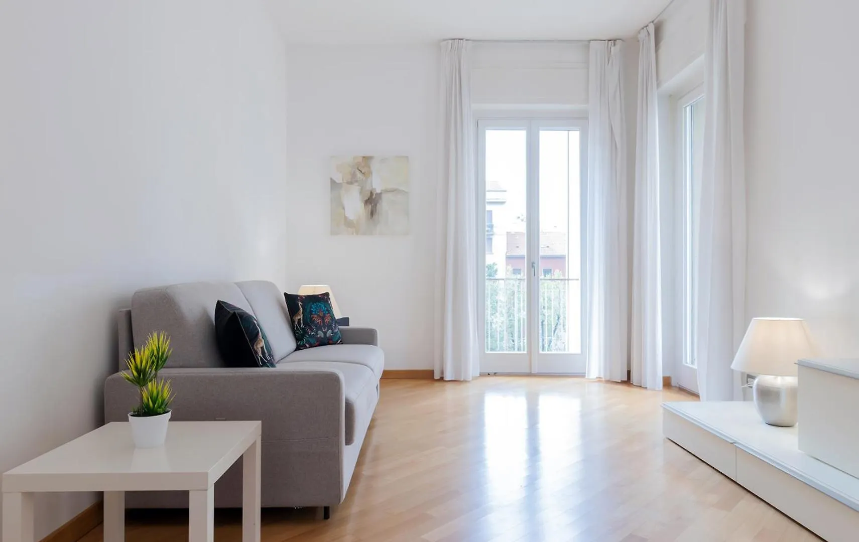 Апартаменты Milan Retreats Navigli 0*,  Италия
