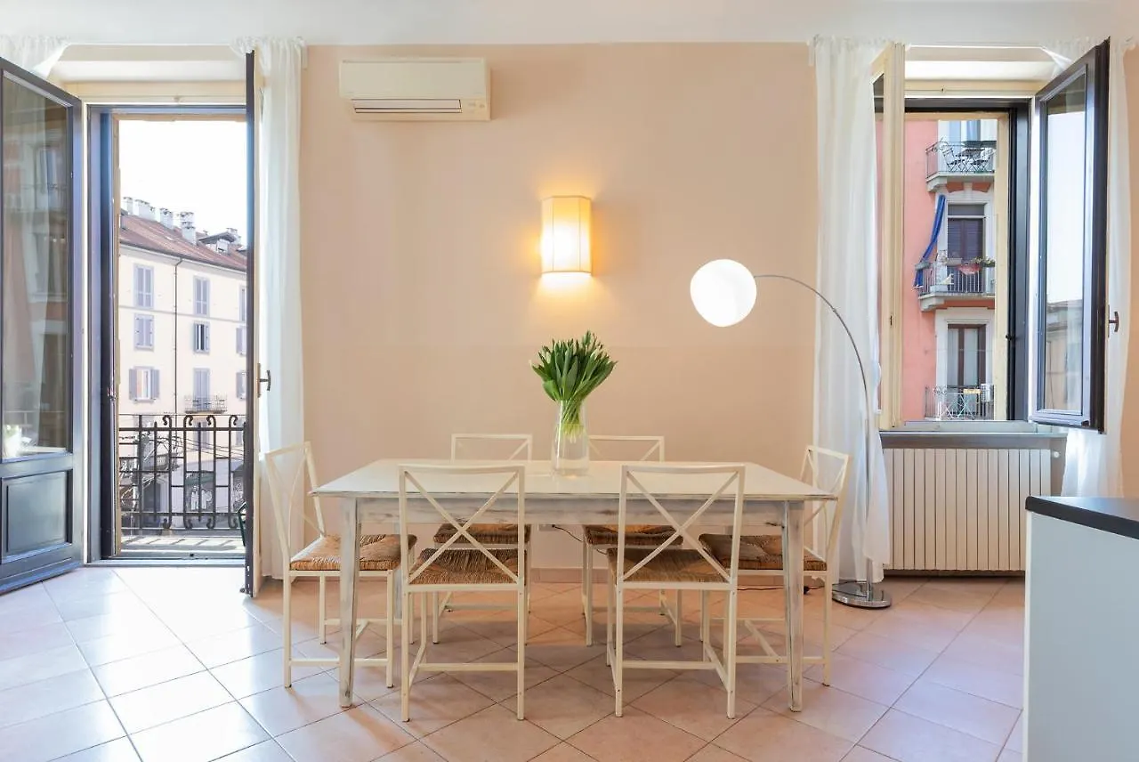 Milan Retreats Navigli Apartment 0*,