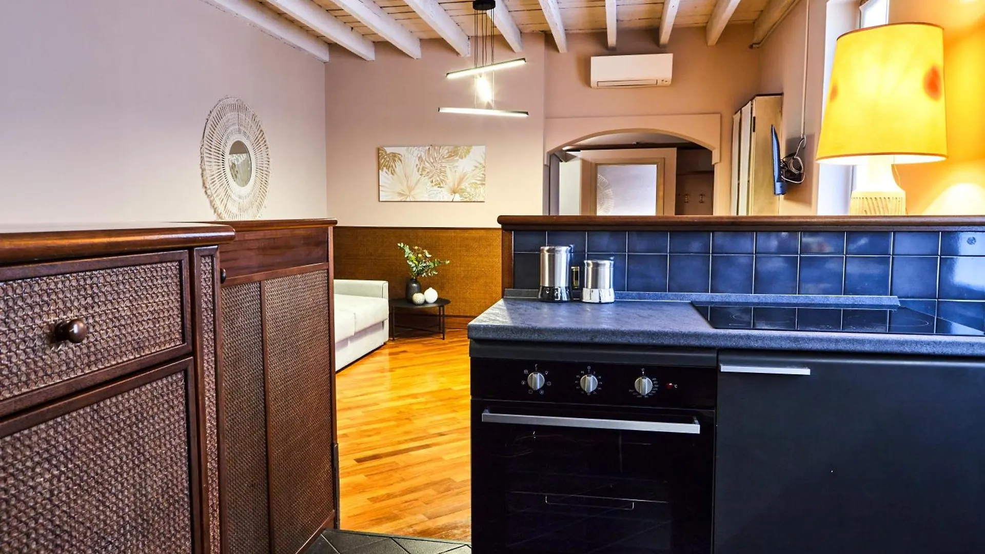 Milan Retreats Navigli Apartment Italy